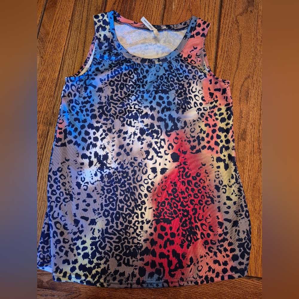 Roper Sleeveless Top Rainbow Animal Print